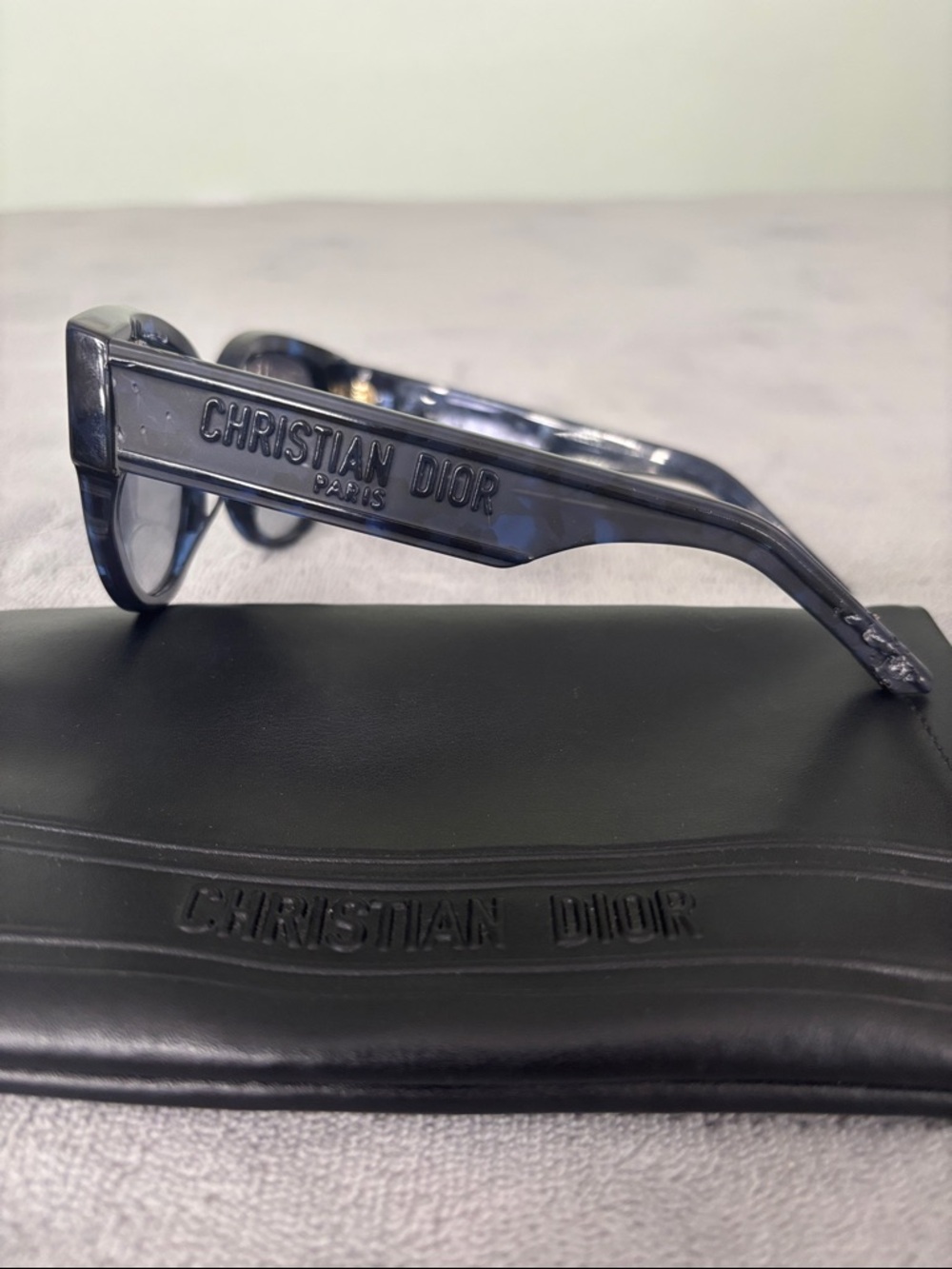Dior Women's Navy Tortoiseshell Cat-Eye Sunglasses - Picture 3 of 9